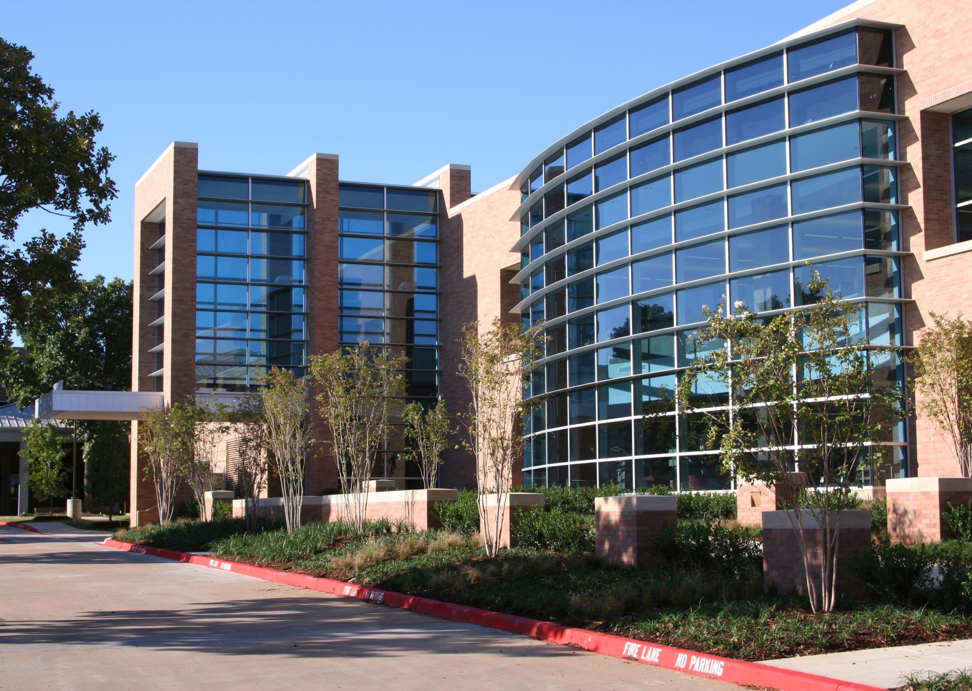 Lewisville Public Library